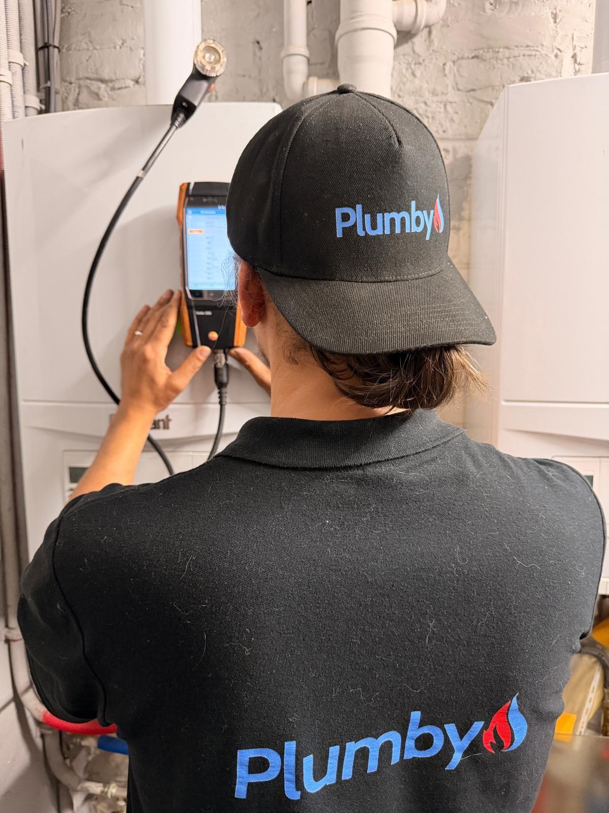 Plumby boiler maintenance with combustion analysis — Remplacement Chaudiere in Luxemburg